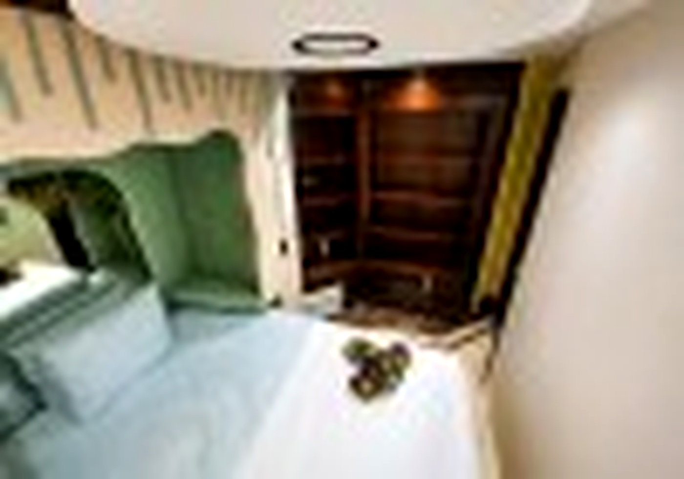 HABITACION C-10 PRIVADA